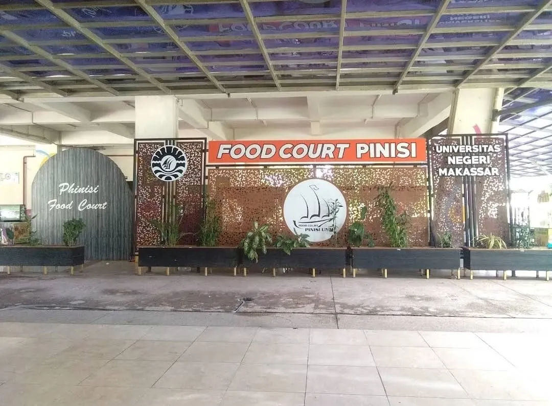Sewa Foodcourt Menara Pinisi - tampilan 2